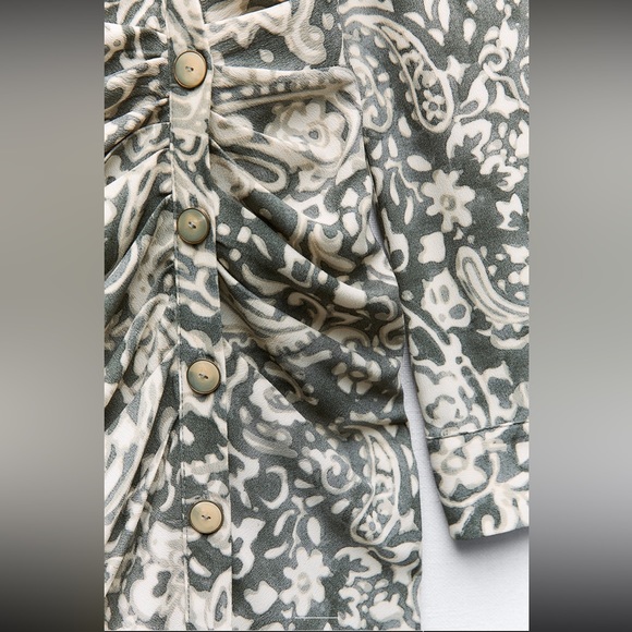ZARA RUCHED PRINTED MIDI DRESS - Picture 8 of 9